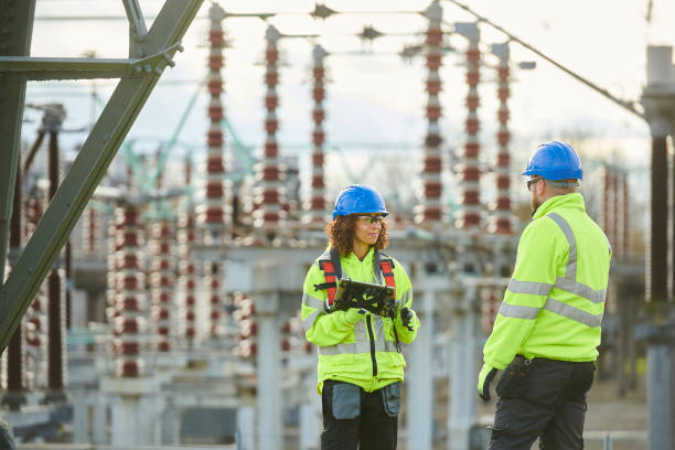 Best Emergency Electrical Repair  in St Matthews, KY